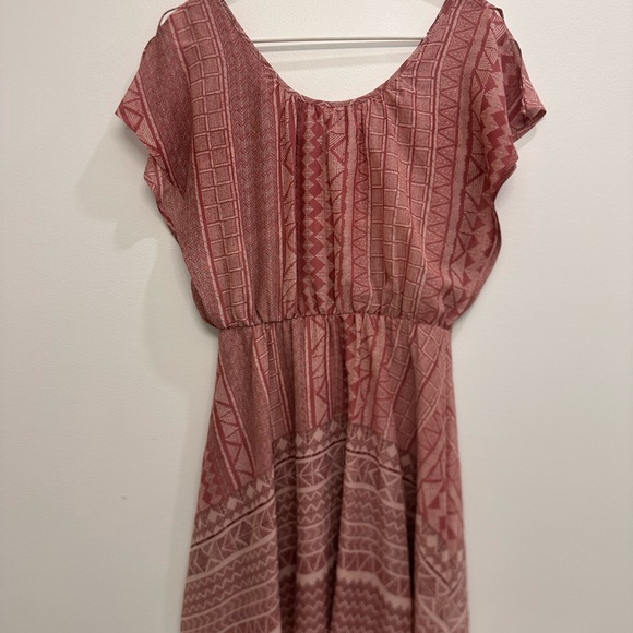 Bar 111 Dress Women's Aztec Print Pink Chiffon Flutter Sleeve Dress Size S - Picture 5 of 8